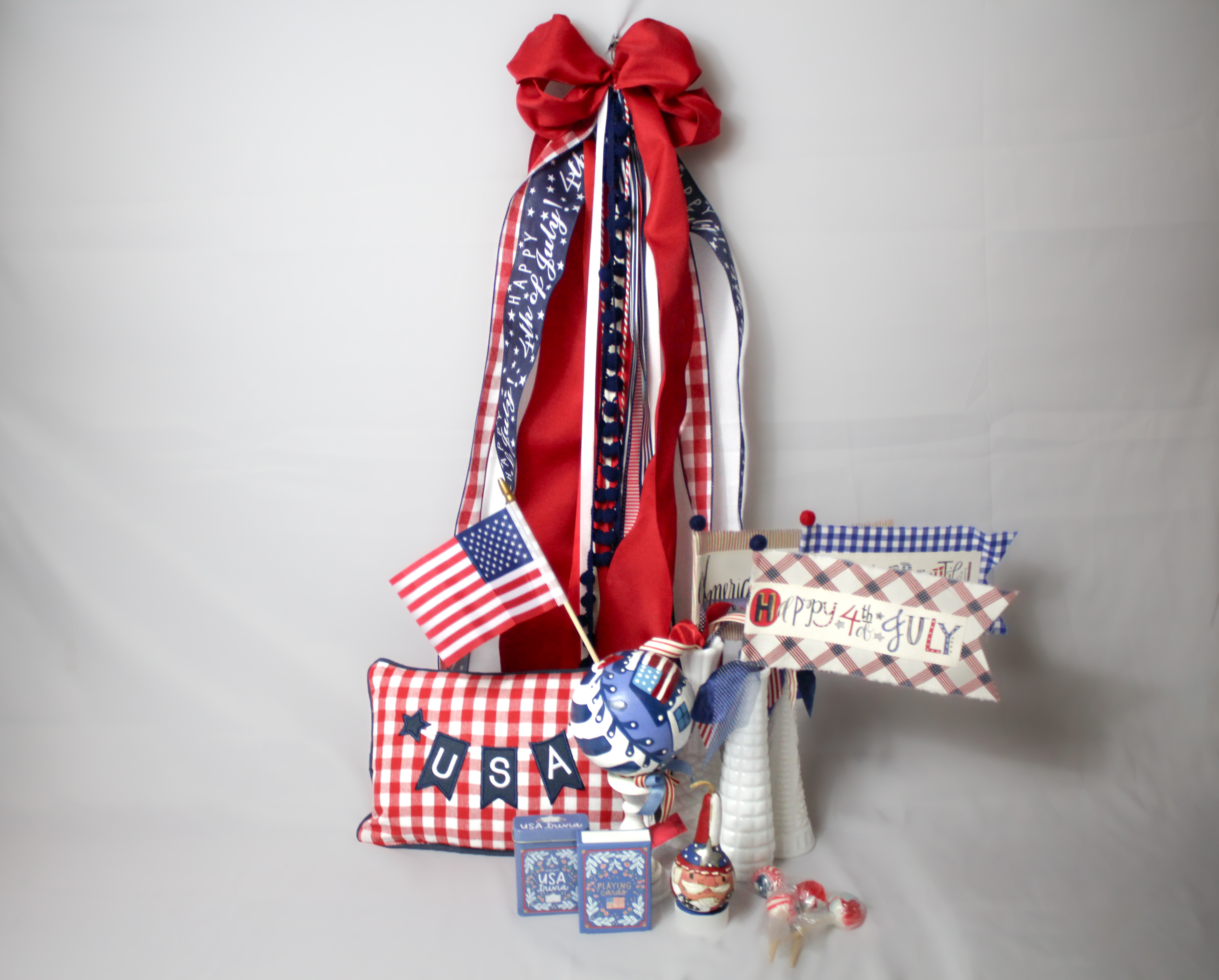 July Forth Decor Curated by Beehive Home